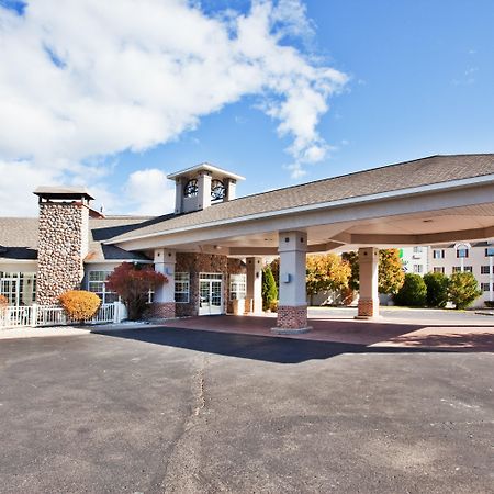 Holiday Inn Express St Ignace-Lake Central By Ihg Saint Ignace Εξωτερικό φωτογραφία