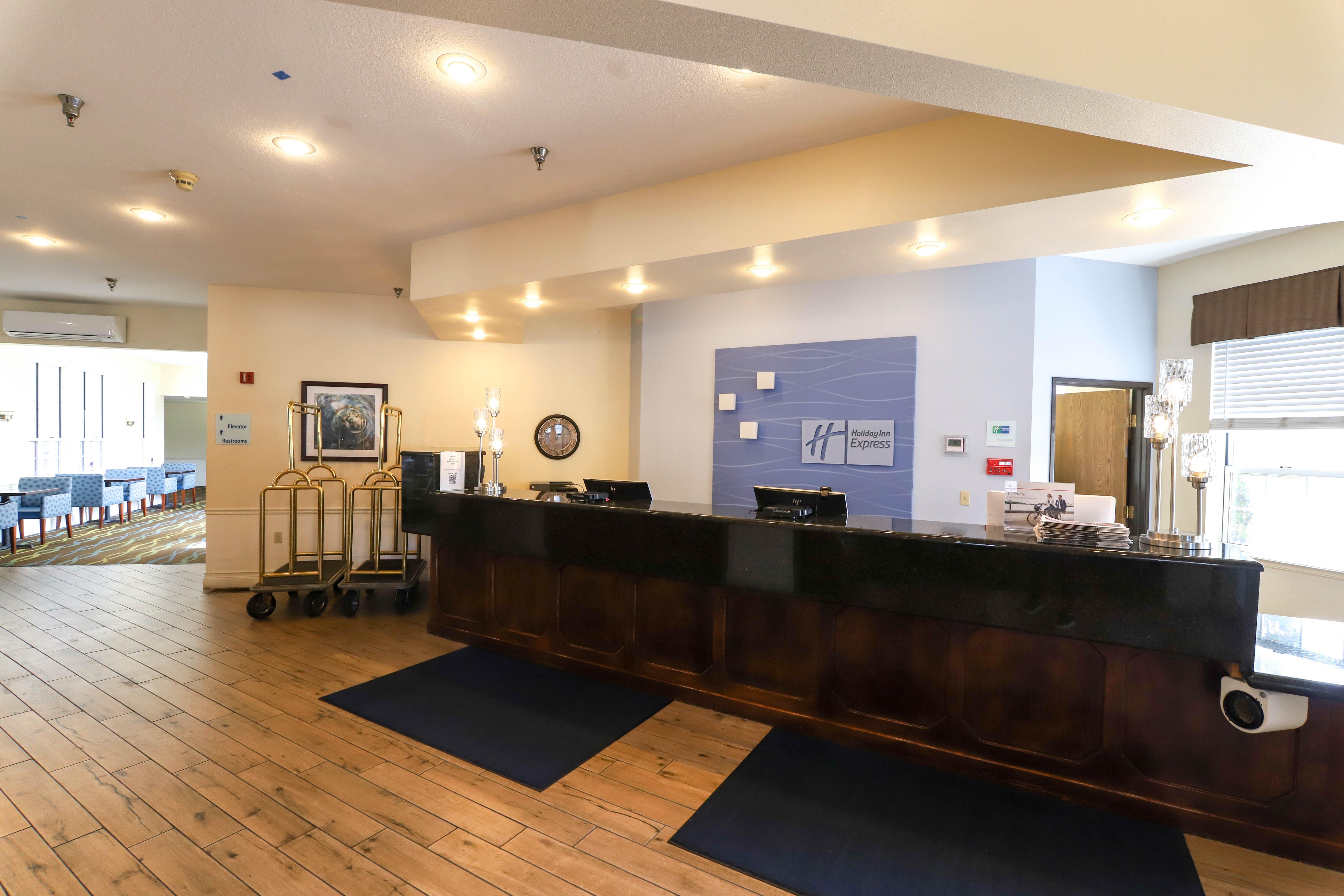 Holiday Inn Express St Ignace-Lake Central By Ihg Saint Ignace Εξωτερικό φωτογραφία